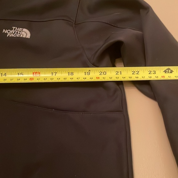 The North Face Youth Windwall Jacket XL 18/20 - Picture 6 of 6